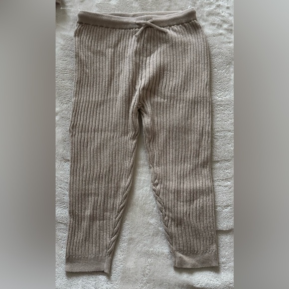 H&M Beige Ribbed Knit Set - Picture 3 of 8